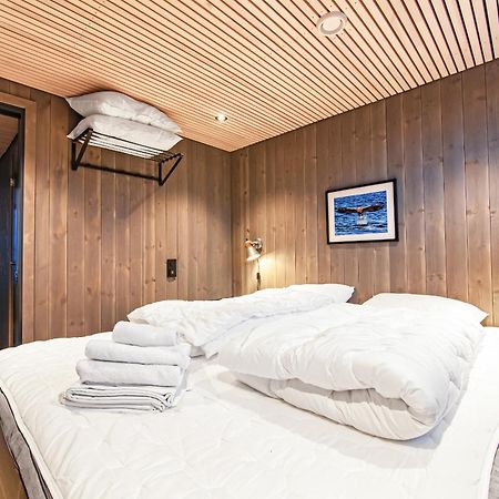 Rorbuleilighet Lysoysundet 1G Henningsvaer Exteriér fotografie